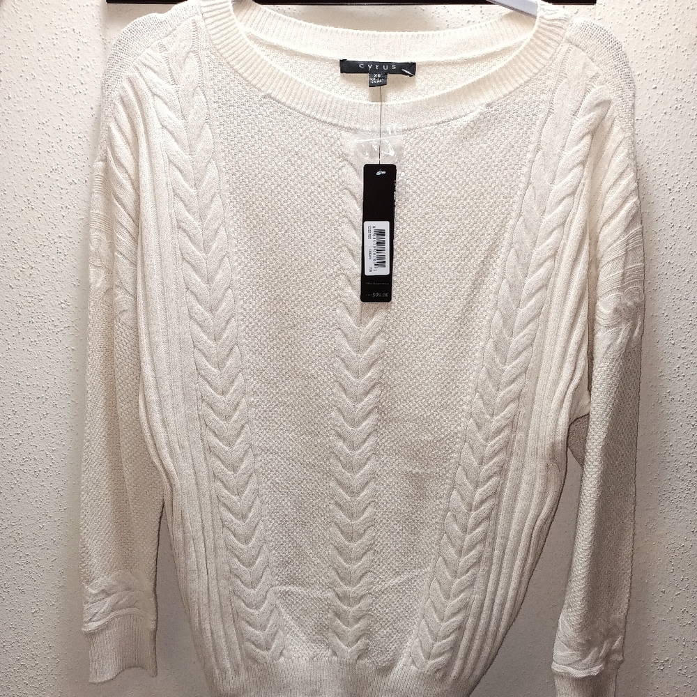 Cyrus Cream Colored Sweater Size XS